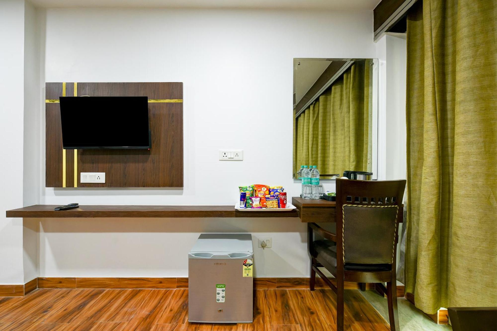 Staybook South Delhi New Delhi Ngoại thất bức ảnh